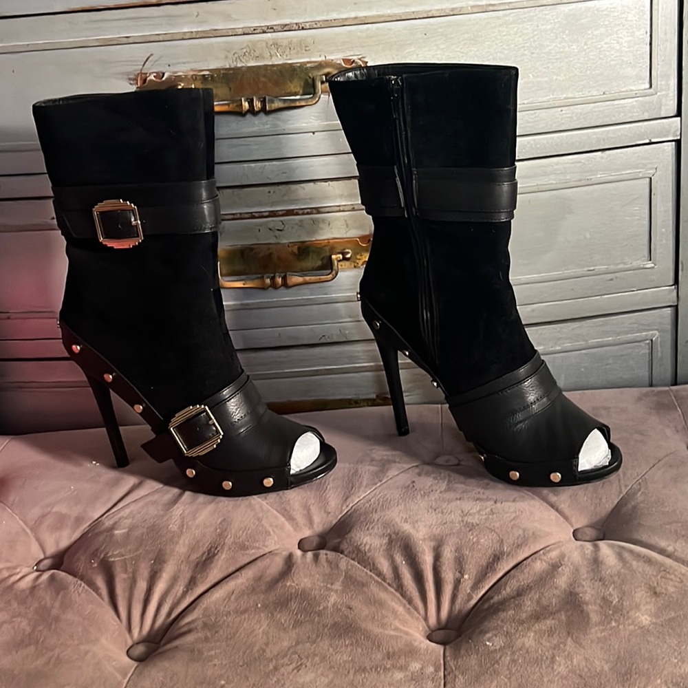 BOOTIE SOLD! SOLD! SOLD!